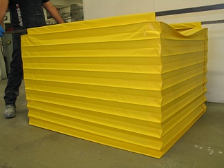 Protecteur de table élévatrice 3R513 jaune et renforts de PVC
